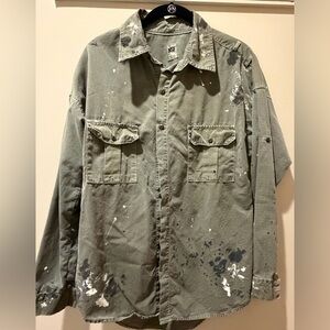 NSF WOMEN'S PETITE "PAINT SPLATTERED" BUTTON DOWN SHIRT